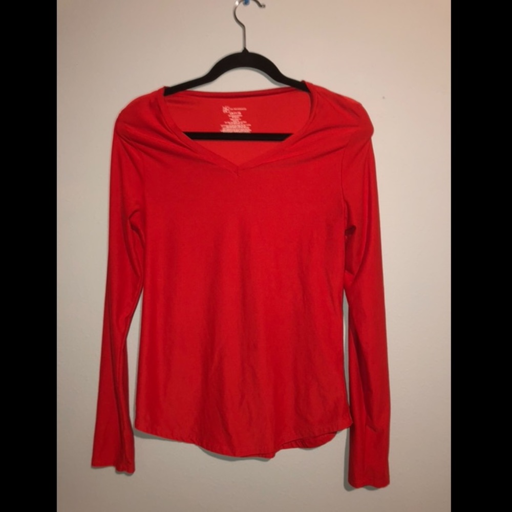 Red Long sleeve shirt